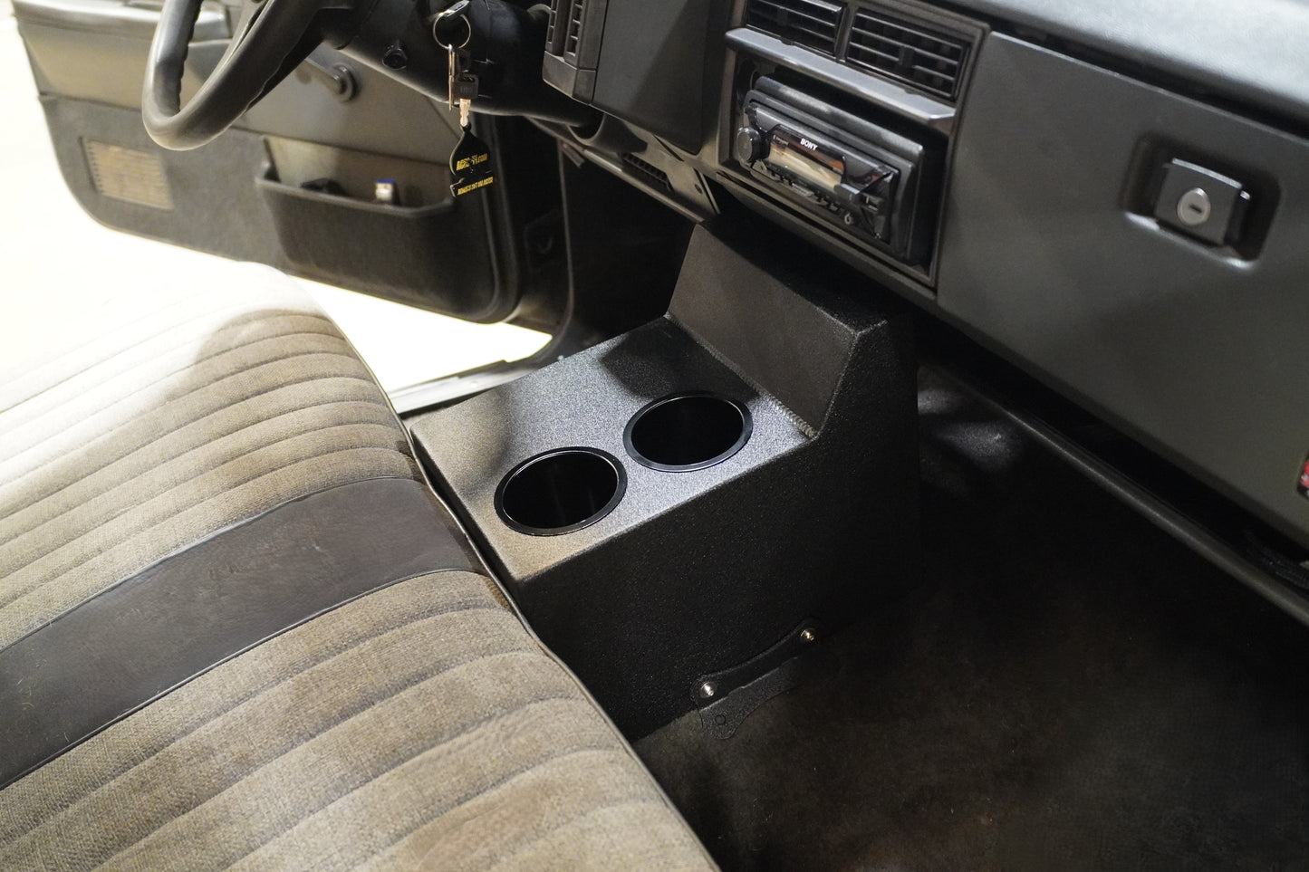 First generation s-10 center console. With cup holders.